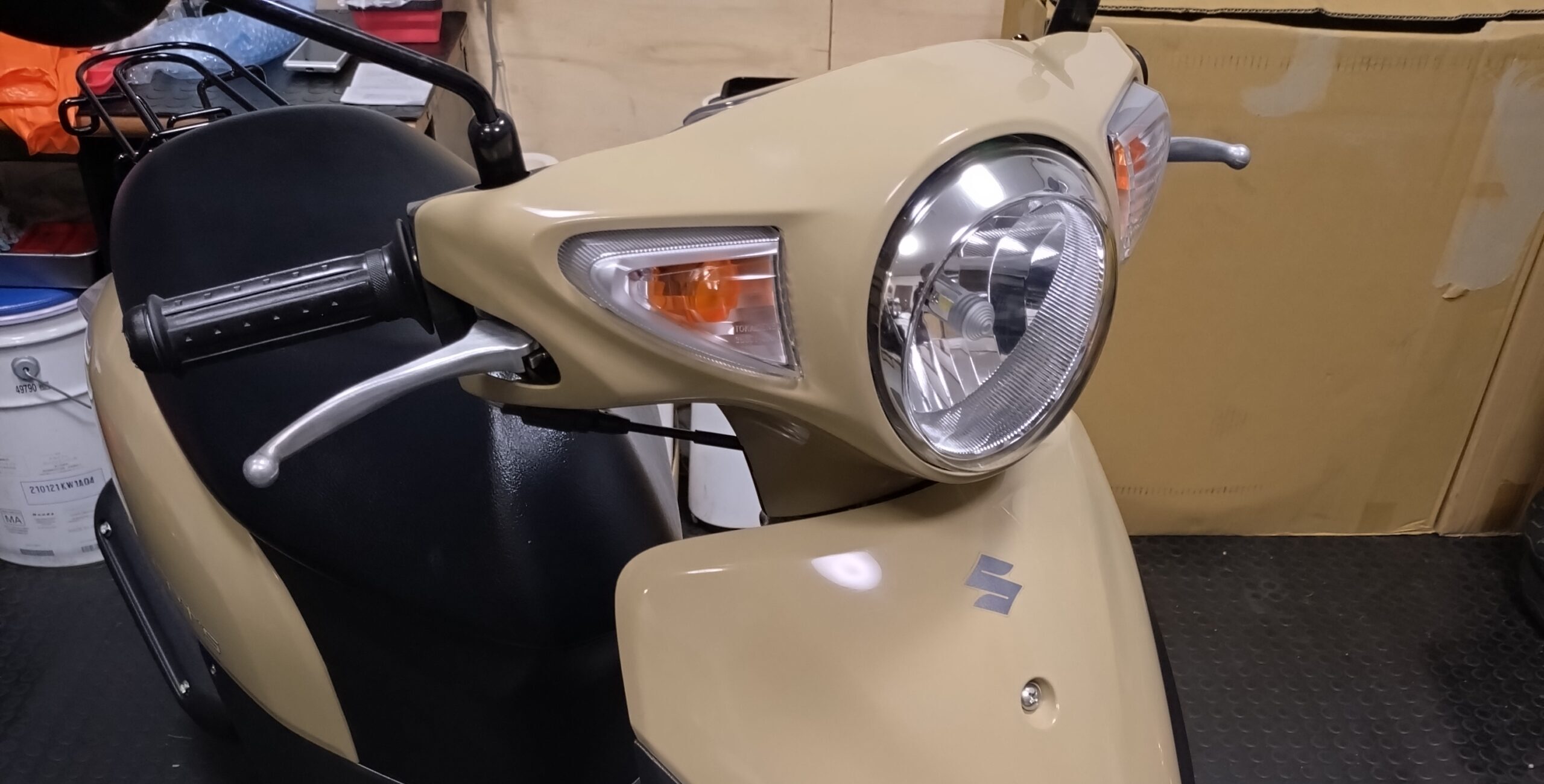 SUZUKI LET’S レッツ|FI 4スト 50cc ベージュ