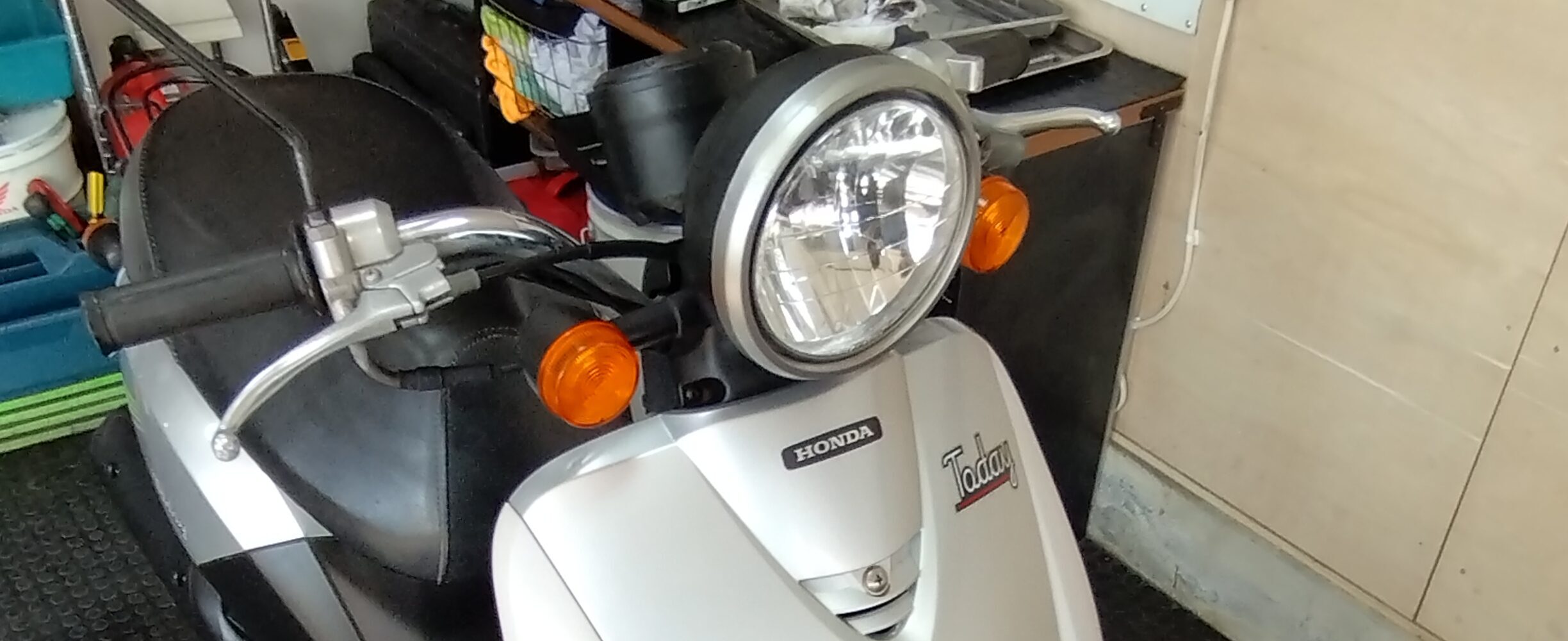 【売約済】HONDA TODAY キャブ 4スト 50cc シルバー トゥデイ